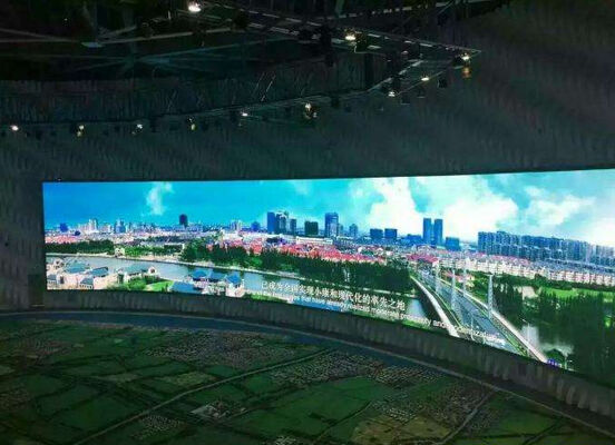 P4 Fixed High Brightness LED Display Iron / Steel Materials High Durability