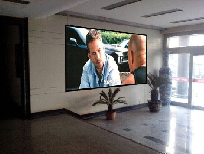 Small Pixel Pitch 3mm Indoor LED Video Wall 480mm*540mm Cabinet Fixed Installation