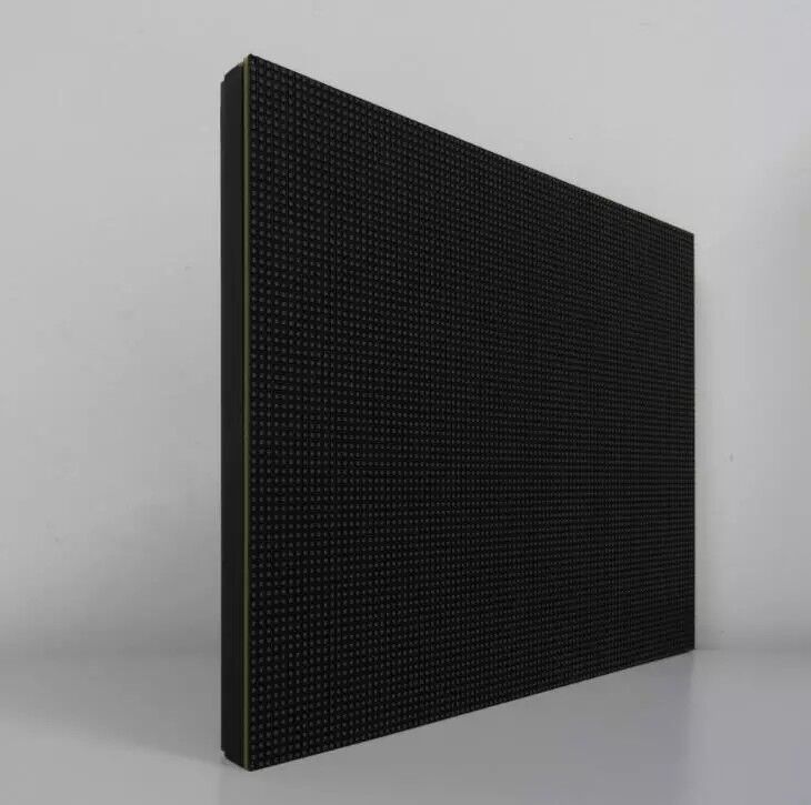 P2.5 Indoor LED Video Wall Panels 1R1G1B 14 - 16 Bit Grey Scale 96*72 Resolution